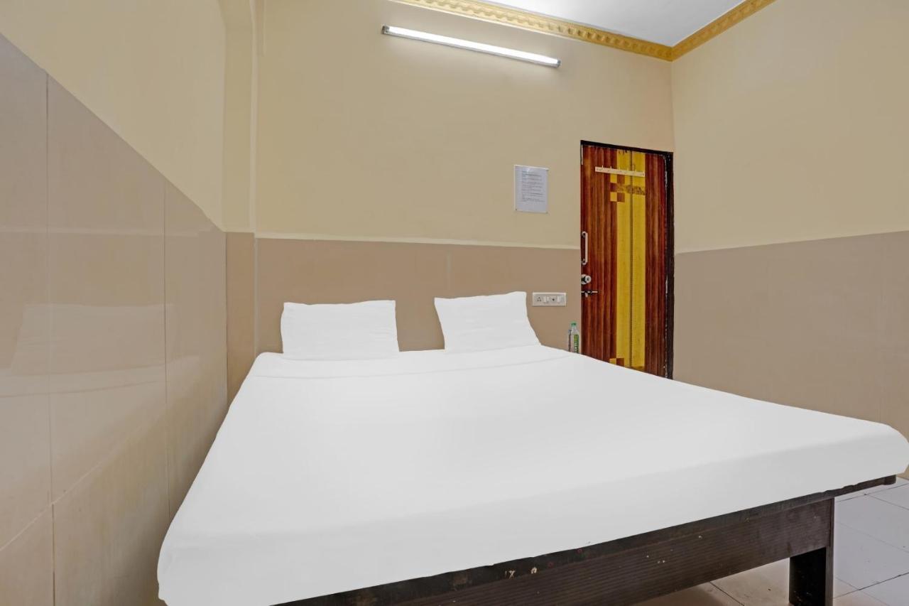 Spot On 81122 Alfa Lodge Bombay Exterior foto