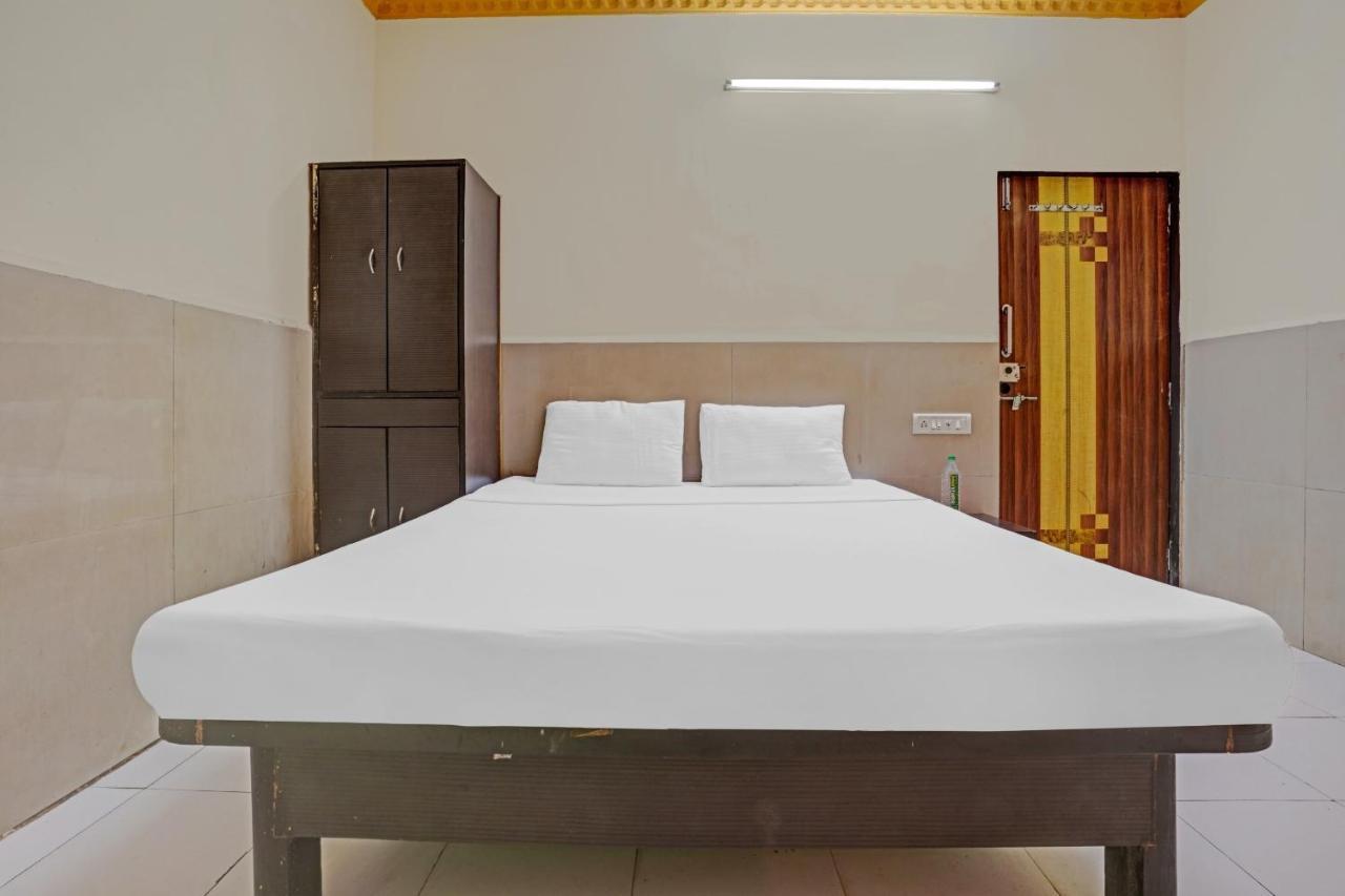 Spot On 81122 Alfa Lodge Bombay Exterior foto