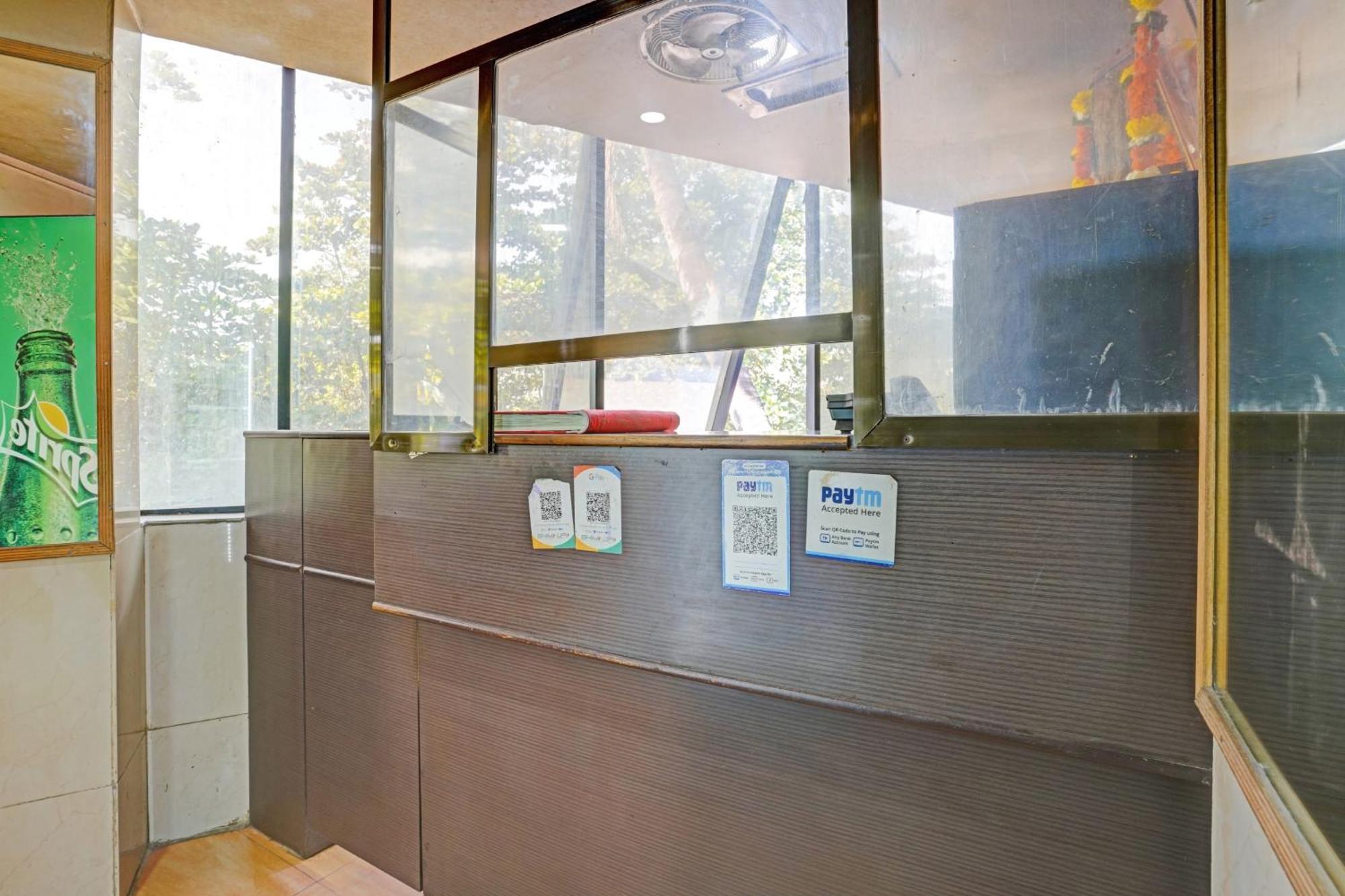 Spot On 81122 Alfa Lodge Bombay Exterior foto